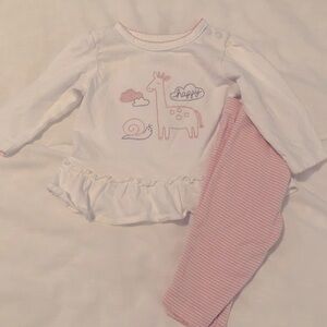 0-3m pink/white outfit from Carter’s